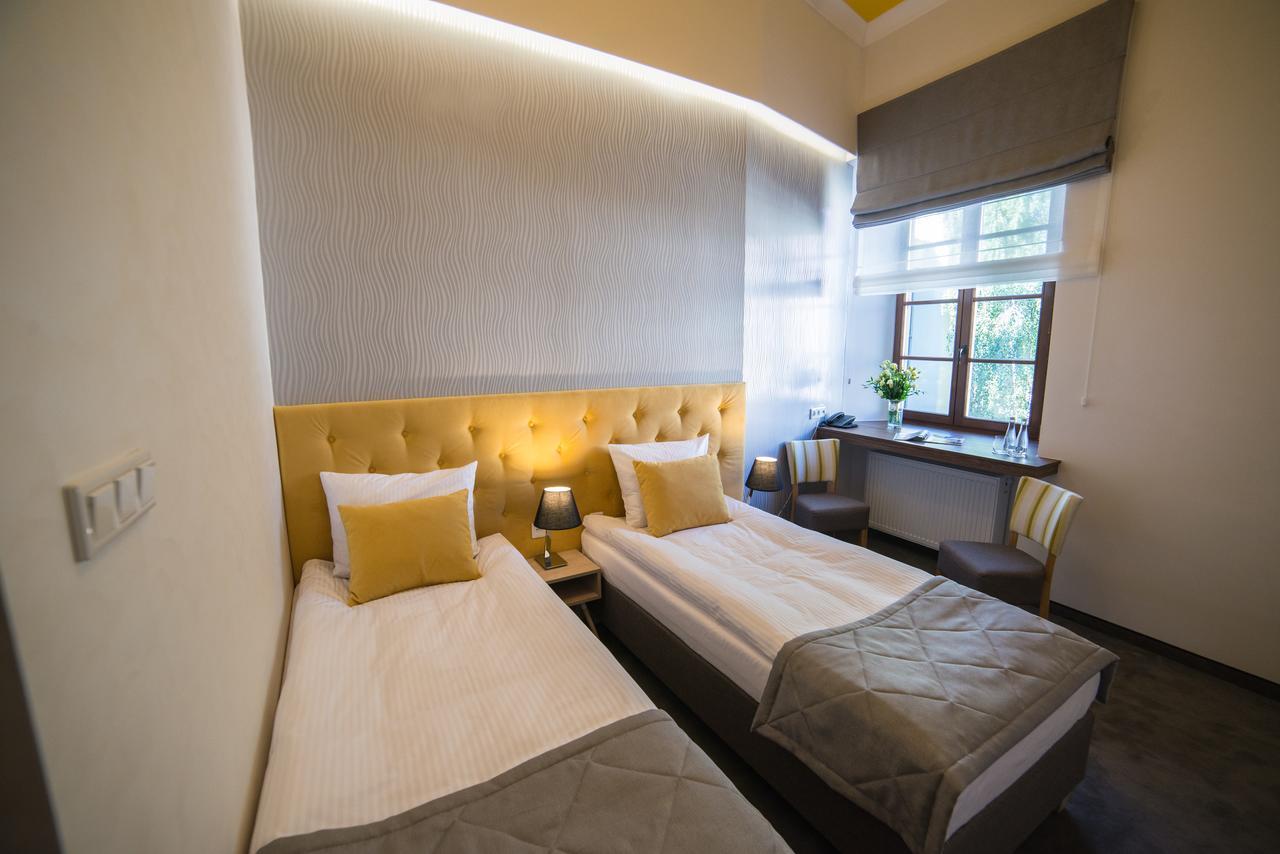 Hotel Arte Zamość Екстериор снимка