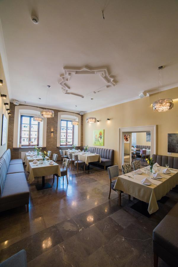 Hotel Arte Zamość Екстериор снимка