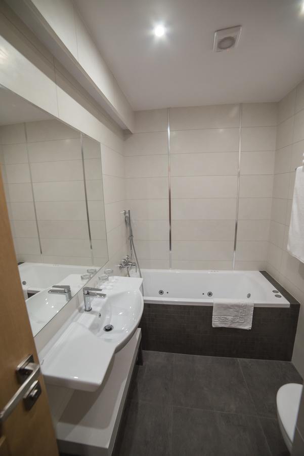 Hotel Arte Zamość Екстериор снимка